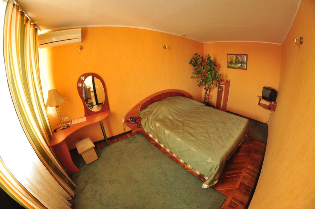 Tourist Hotel Charkiv Camera foto