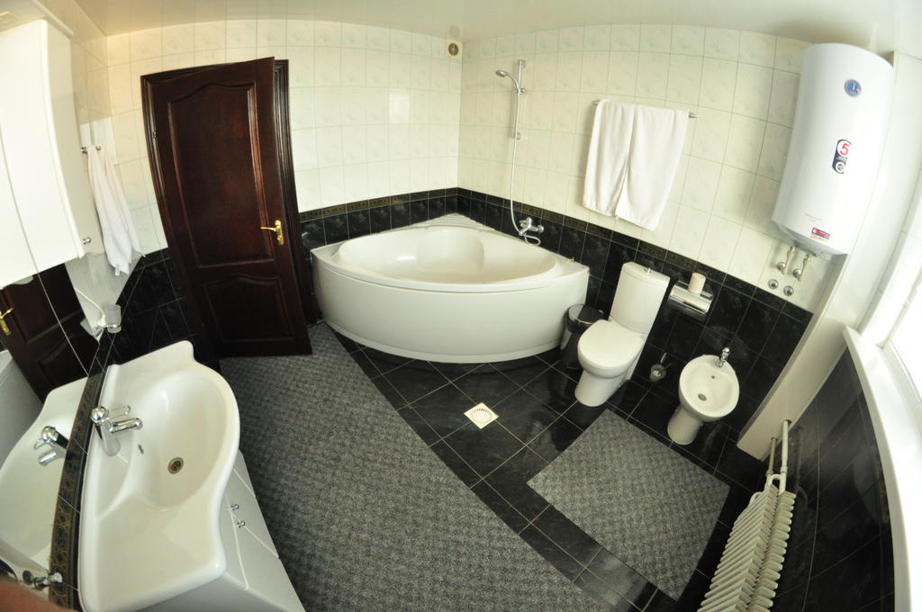 Tourist Hotel Charkiv Camera foto